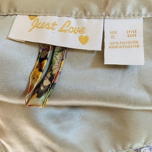 Women’s Floral Satin Robe JUST LOVE Bathroom Robe Short Sleeve Wrap Robe - Picture 7 of 8